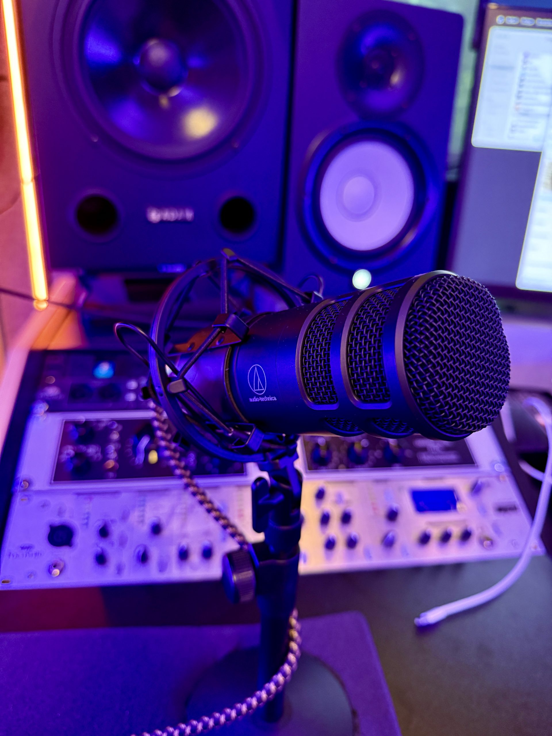 Podcast Mikrofon – FMM Studios