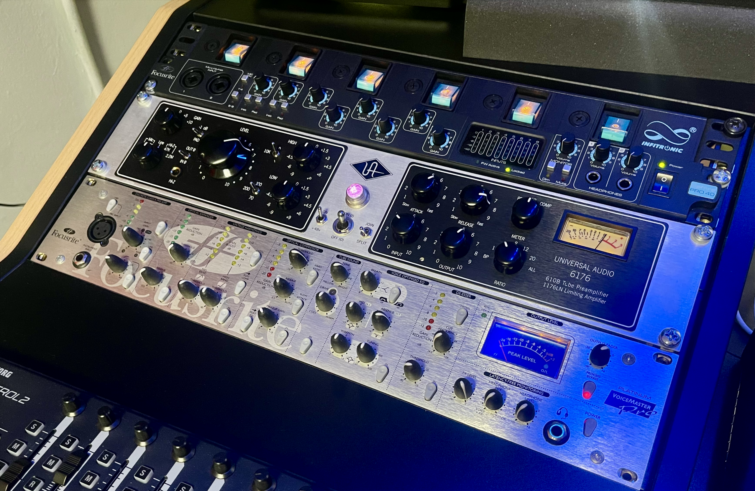 Analoges Outboard Equipment – Tonstudio München Mixing Mastering